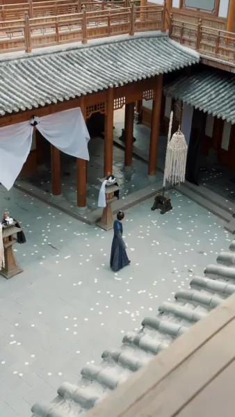 รักแลกชีวิตสายลม