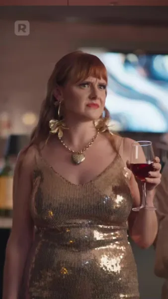 คู่หมั้นจำเป็น หัวใจไม่จำลอง