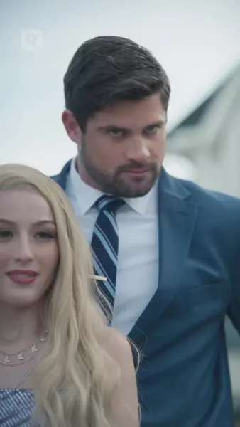 คู่หมั้นจำเป็น หัวใจไม่จำลอง