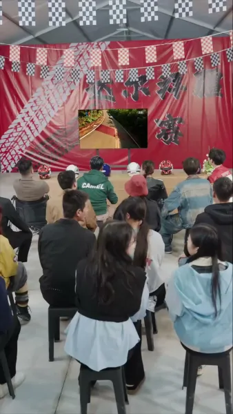 เทพเจ้านักซิ่ง