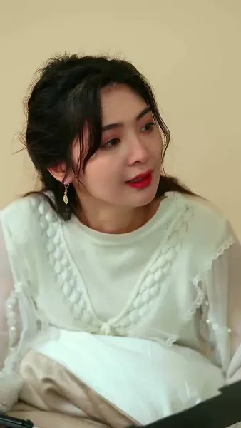 รีบหย่าเถอะ ฉันจะกลับไปรับมรดก ร้อยหมื่นล้าน