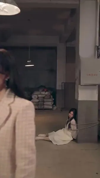 รีบหย่าเถอะ ฉันจะกลับไปรับมรดก ร้อยหมื่นล้าน