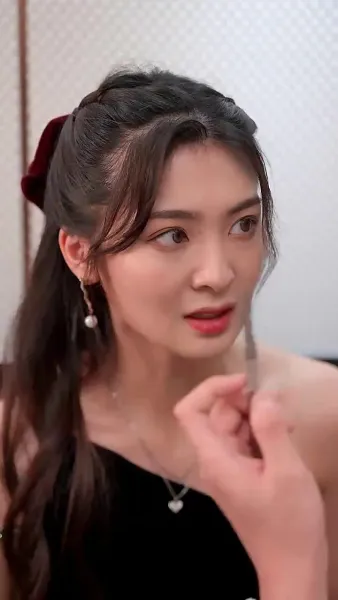 รีบหย่าเถอะ ฉันจะกลับไปรับมรดก ร้อยหมื่นล้าน