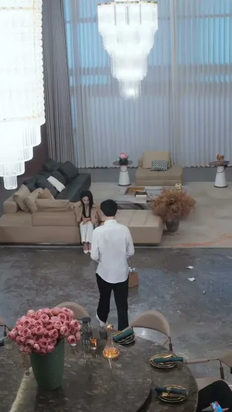 ราชินีแห่งเถ้าถ่าน