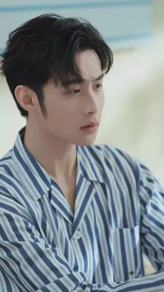 ราชินีแห่งเถ้าถ่าน