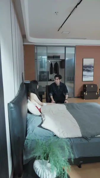 ราชินีแห่งเถ้าถ่าน