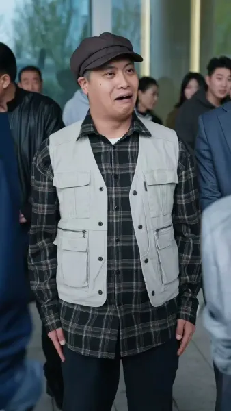 ราชินีแห่งเถ้าถ่าน