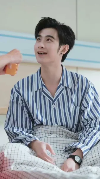 ราชินีแห่งเถ้าถ่าน