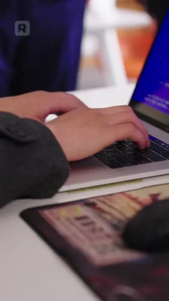 ความรักในเถ้าถ่าน