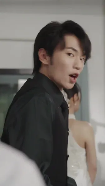 สลับเจ้าบ่าว เปลี่ยนชีวิต