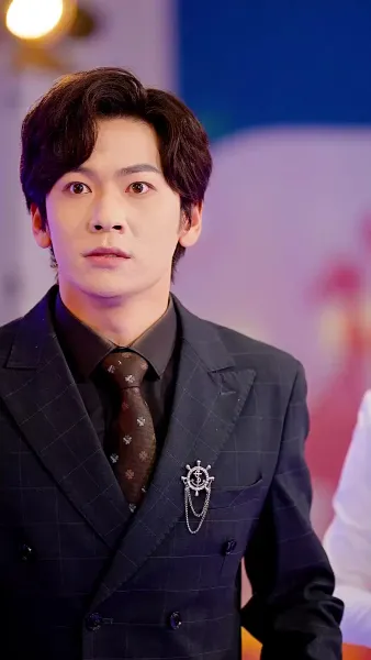 พ่อผมเป็นใครกันแน่