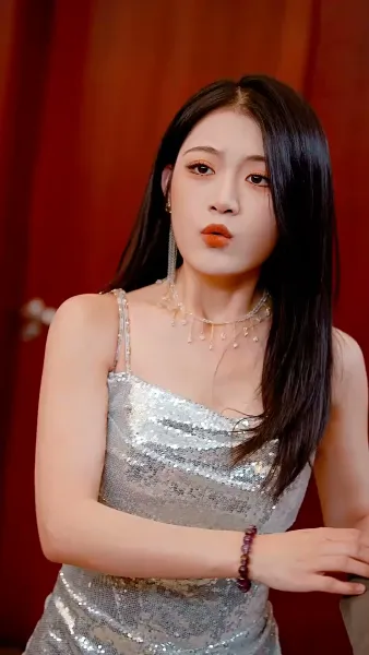 พ่อผมเป็นใครกันแน่