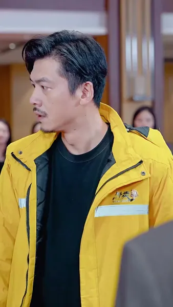 พ่อผมเป็นใครกันแน่