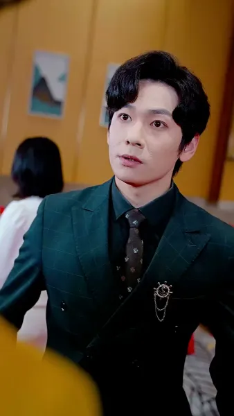 พ่อผมเป็นใครกันแน่