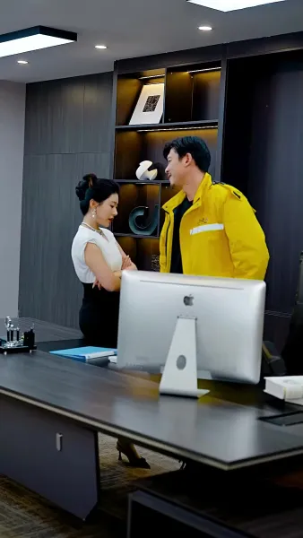 พ่อผมเป็นใครกันแน่