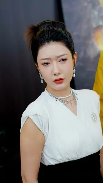 พ่อผมเป็นใครกันแน่