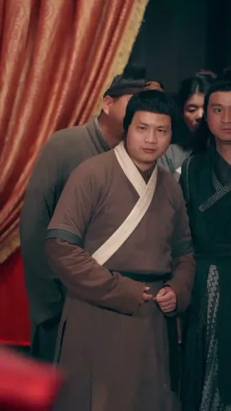 หัวหน้าค่ายภูเขาได้ผัวท่านอ๋อง