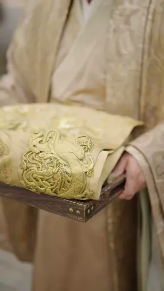 เคยถูกทิ้ง แต่วันนี้ครองบัลลังก์(พากย์เสียง)