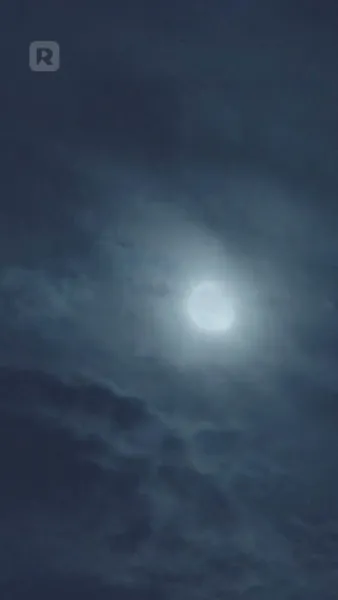 เธอที่เพียงฉันเดียวที่มองเห็น