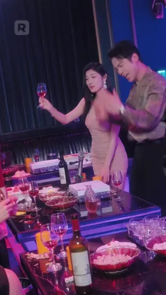 ด้านมืดของสาวดี