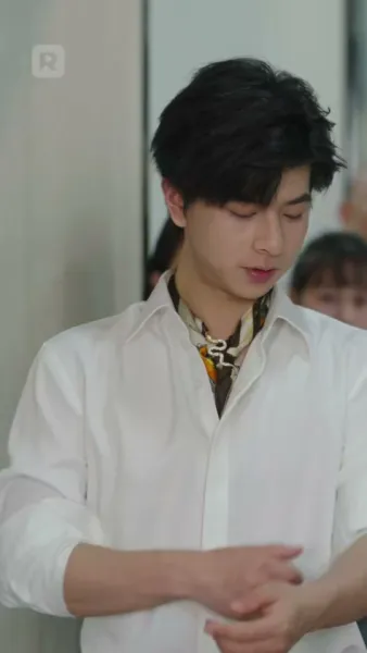 สองชีวิตในวิทยาลัยยอดฝีมือ