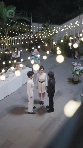 สองชีวิตในวิทยาลัยยอดฝีมือ