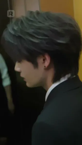 สองชีวิตในวิทยาลัยยอดฝีมือ