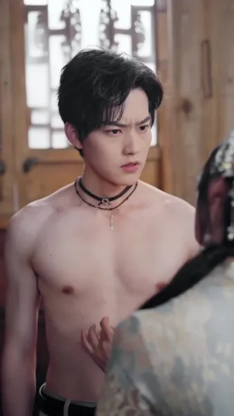 （พากย์ไทย）พันธนาการรักแห่งแสงจันทร์