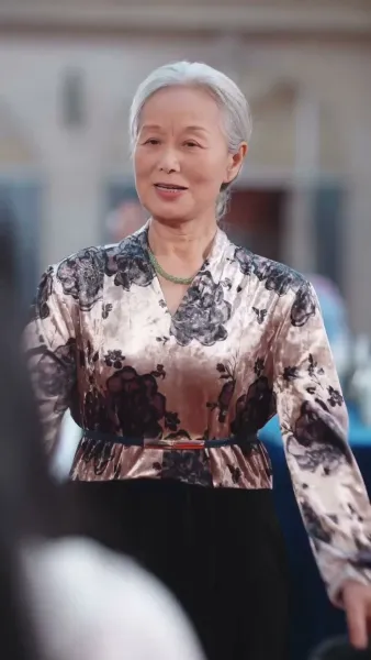 （พากย์ไทย）พันธนาการรักแห่งแสงจันทร์