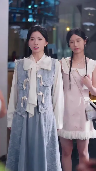 （พากย์ไทย）พันธนาการรักแห่งแสงจันทร์