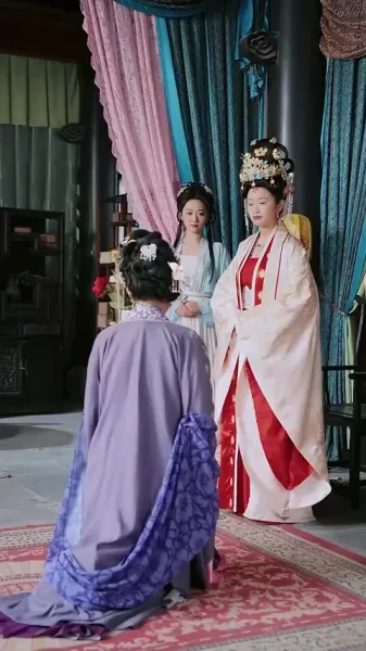 เบบี้ปลาคาร์ฟแห่งเกียวโตใต้จันทร์