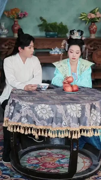 เบบี้ปลาคาร์ฟแห่งเกียวโตใต้จันทร์