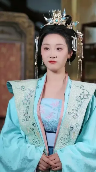 เบบี้ปลาคาร์ฟแห่งเกียวโตใต้จันทร์