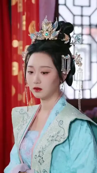 เบบี้ปลาคาร์ฟแห่งเกียวโตใต้จันทร์