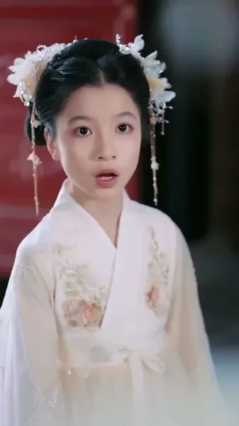 เบบี้ปลาคาร์ฟแห่งเกียวโตใต้จันทร์