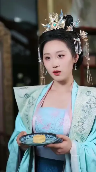 เบบี้ปลาคาร์ฟแห่งเกียวโตใต้จันทร์