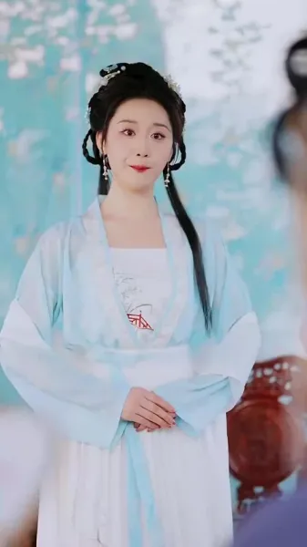 เบบี้ปลาคาร์ฟแห่งเกียวโตใต้จันทร์