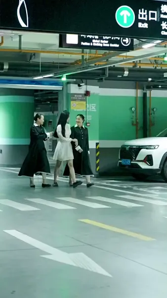 ดอกไม้สีเลือด