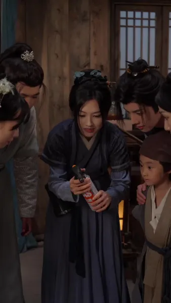 ในสมัยขาดแคลน แม่ข้ามเวลาเลี้ยงลูก