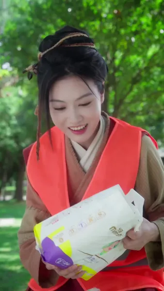 ในสมัยขาดแคลน แม่ข้ามเวลาเลี้ยงลูก