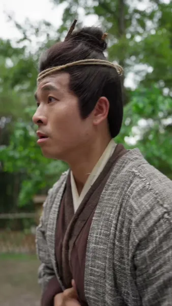 ในสมัยขาดแคลน แม่ข้ามเวลาเลี้ยงลูก