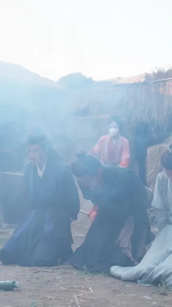 ในสมัยขาดแคลน แม่ข้ามเวลาเลี้ยงลูก