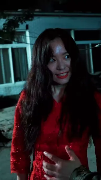 หลุมศพ พังพอนสีเหลือง