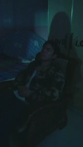 หลุมศพ พังพอนสีเหลือง