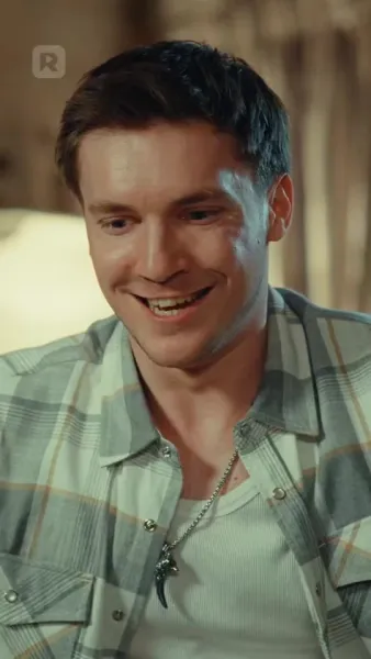 สองรักตามล่า: แวมไพร์และนักล่า