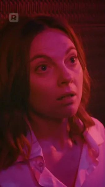 สองรักตามล่า: แวมไพร์และนักล่า