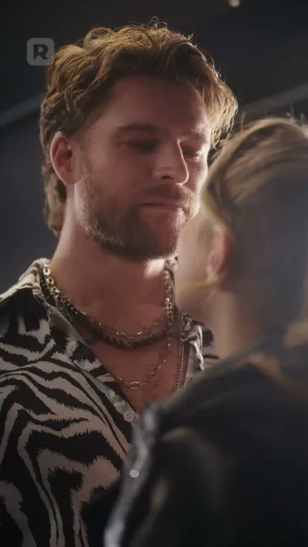 ใต้ปีกราชามาเฟีย