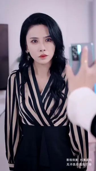 เกิดใหม่เพื่อแฉสะใภ้ตัวดี