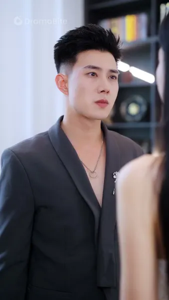 การกลับมาของทนายควีน