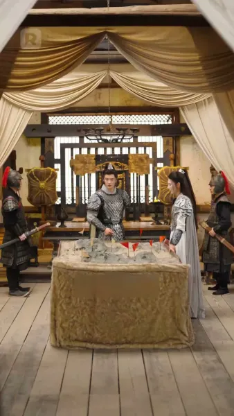 (พากย์) จันทราอาบโลหิต